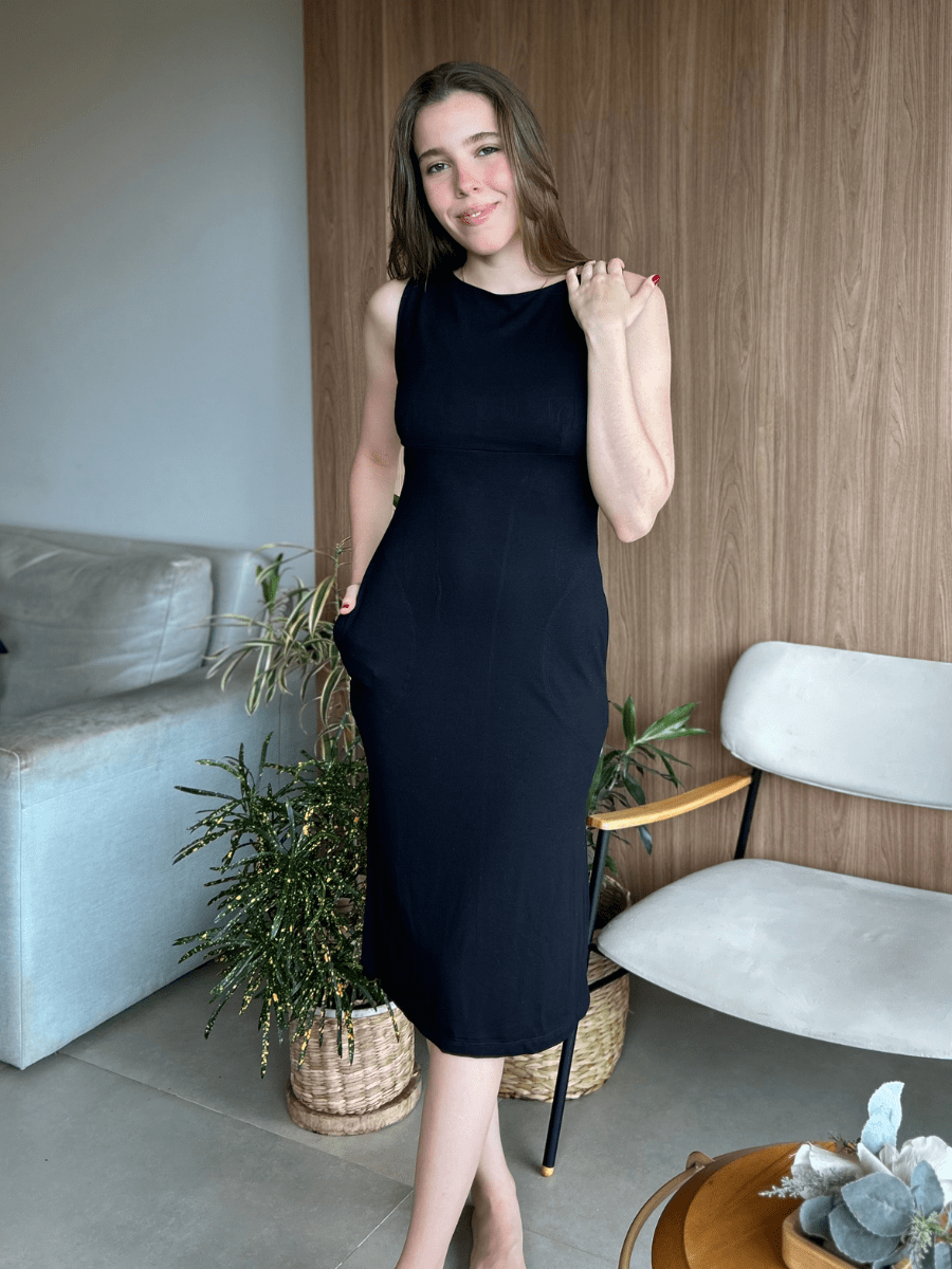 VESTIDO MIDI PRETO