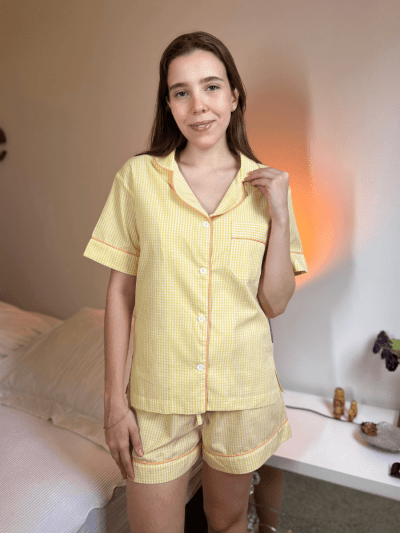 PIJAMA ALFAIATARIA CURTO XADREZ AMARELO